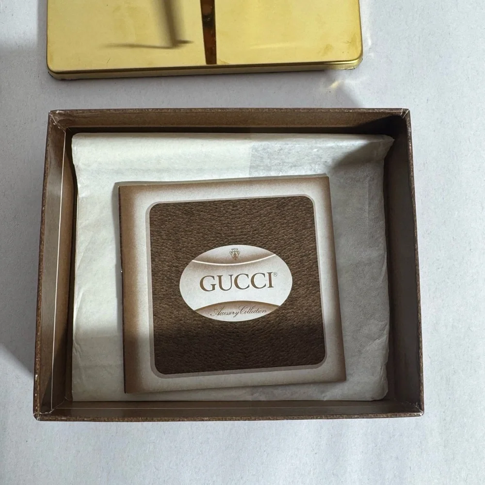 Vintage Gucci Monogram Wallet with Red and Green Stripe - Picture 11 of 14